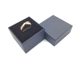 anillo oro 18k con piedra con circonita