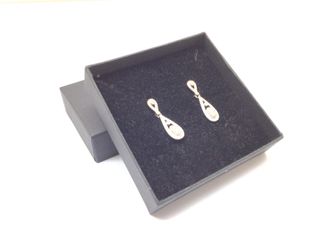 pendientes oro 18k con piedra con circonita