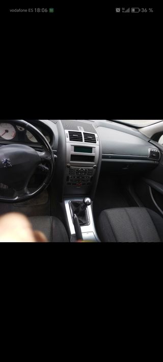 Peugeot 407 2004