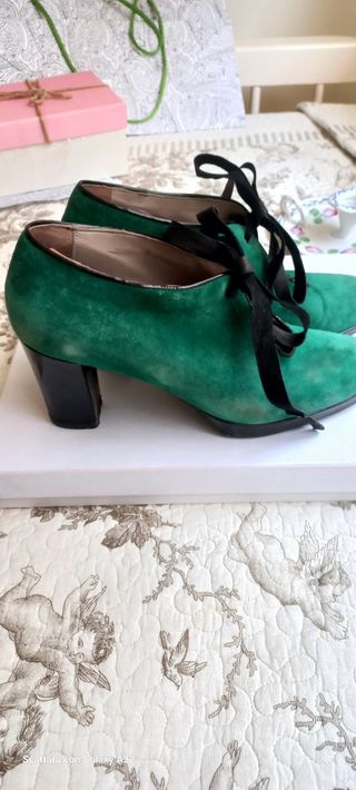 Scarpe camoscio tacco