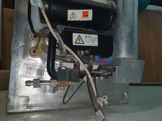 Nevera trivalente autocaravana