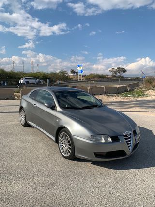 ALFA ROMEO GT