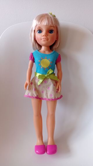 MUÑECA NANCY 