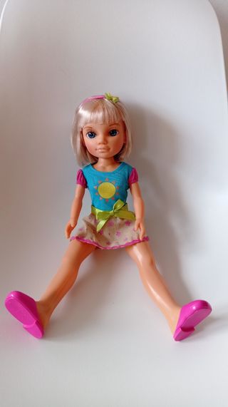 MUÑECA NANCY 