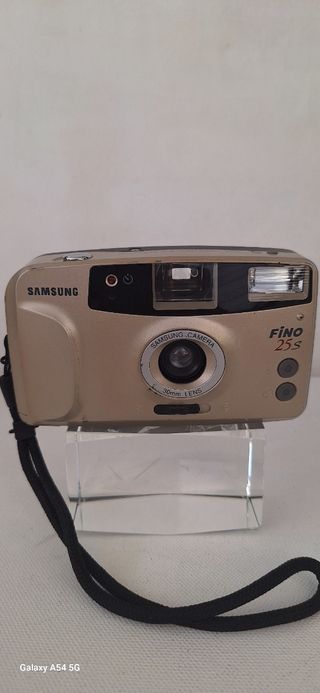 Samsung fino 25s camara analógica