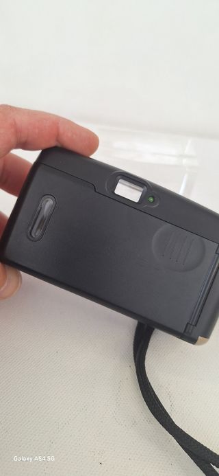 Samsung fino 25s camara analógica