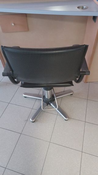 MOBILIARIO DE PELUQUERÍA. 