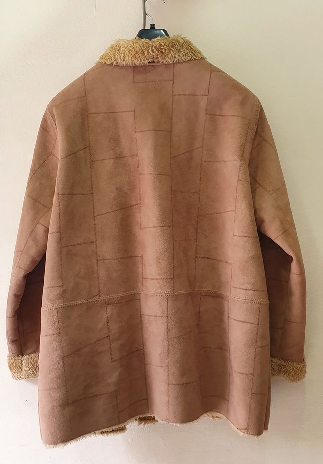 Chaqueta mujer de doble faz color camel. Talla 52