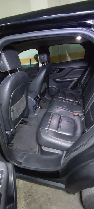 Jaguar F-Pace 2016