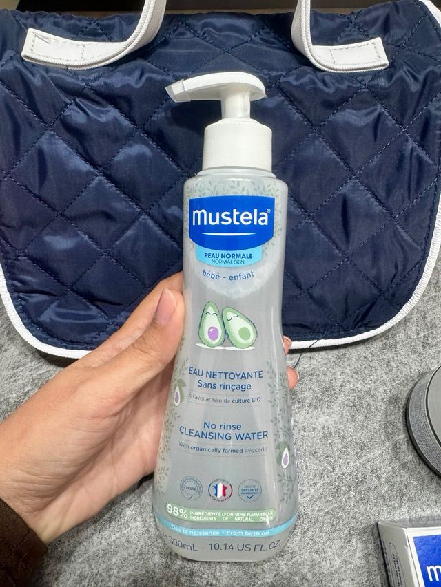 Set mustela nuovo 