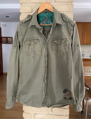 Camisa color militar Desigual