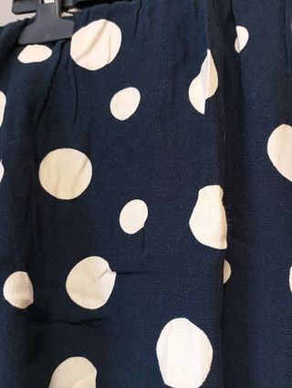 Falda pantalón ZARA.