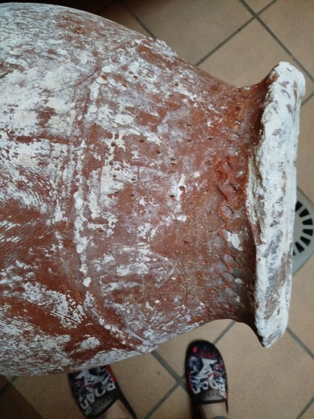 Tinaja de barro Antigua