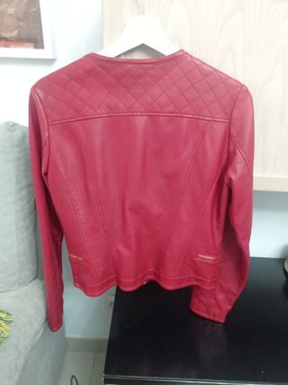 Chaqueta mujer roja 