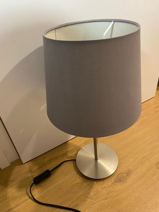 Lampara de mesa / lamparita de noche