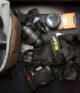 CÁMARA REFLEX NIKON D60