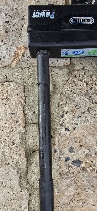 Candado antirrobo moto Abus Granit
