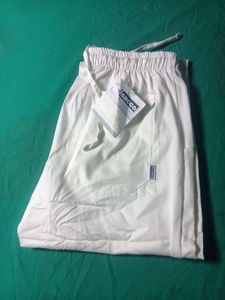 Pantalone ni lavoro