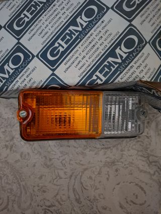 SEAT 127 piloto derecho delantero
