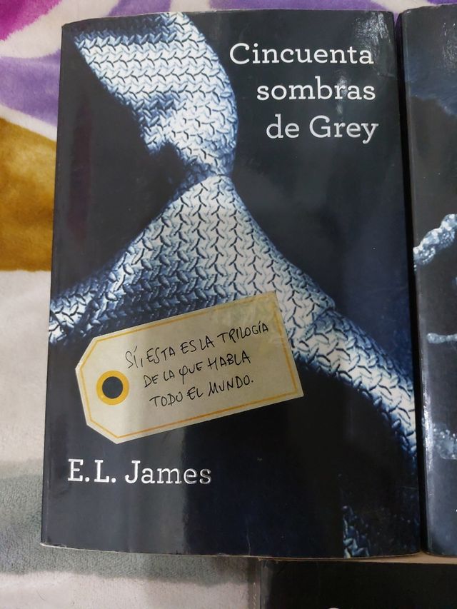 CINCUENTA SOMBRAS DE GREY