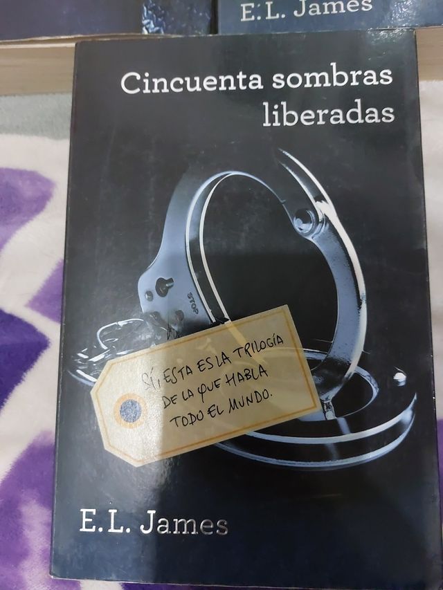 CINCUENTA SOMBRAS DE GREY