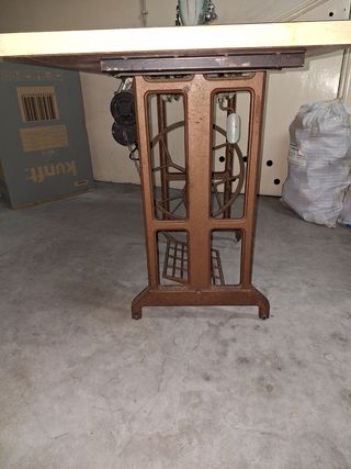 Máquina de Costura Eléctrica Singer