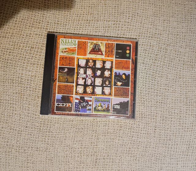 Recopilatorio de universal España Eeuu 2002