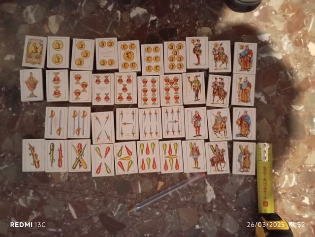 Baraja cajas de cerilla.