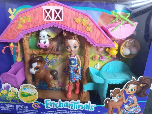 Enchantimal granja guarderia