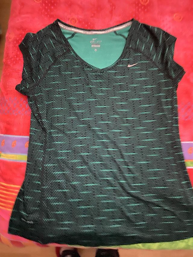 Camiseta deporte nike