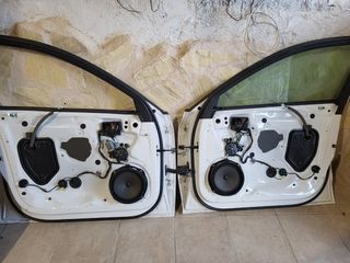 Puertas con elevalunas eléctricos audi