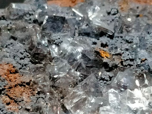 CALCITE MINERALE, GOETHITE, CHIHUAHUA, MESSICO