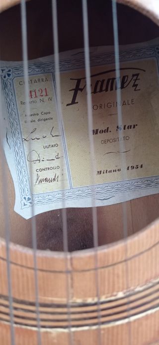 Guitarra acustica Framez italiana años 50.