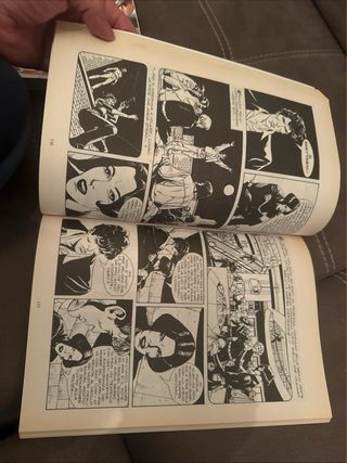 Dylan Dog albo gigante n.8