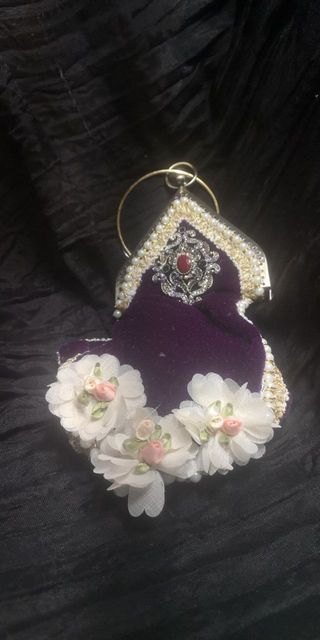 Bolso estilo antiguo (limosnero)