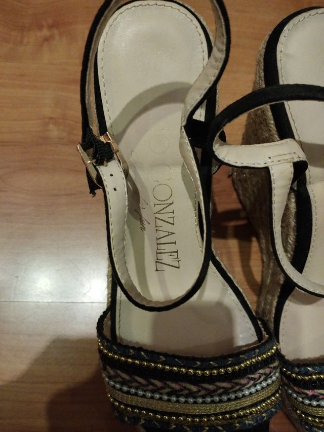 Sandalias Tino González