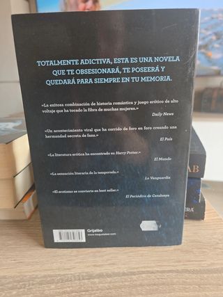 CINCUENTA SOMBRAS DE GREY