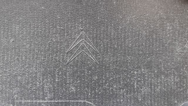 Allestimento Citroen Xara Picasso 1999-2010.