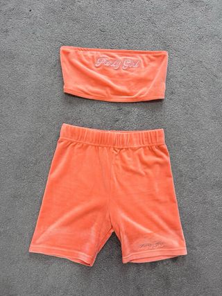 Sudadera short y top naranja