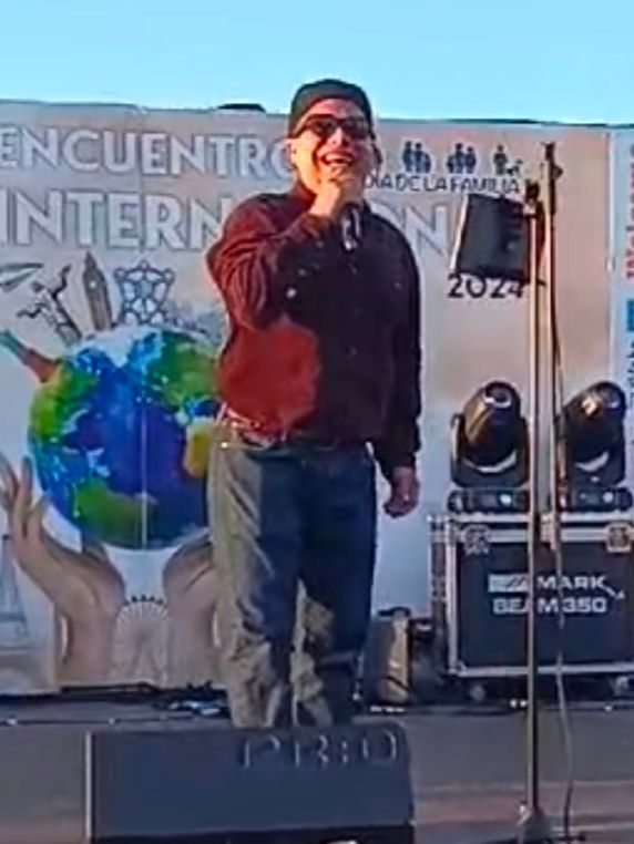 Cantante "El Cardenalito"... Tlf. 625740631
