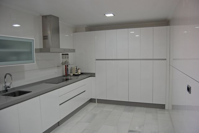 Fabrico cocinas a medida, instalacion, reparacion.