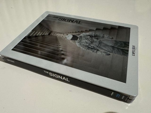 The Signal steelbook