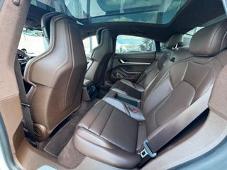 PORSCHE Taycan 4S