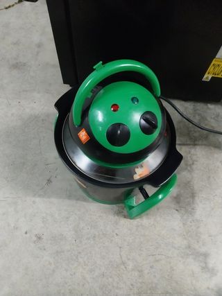 Se vende un Robot de cocina en buen estado 