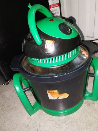 Se vende un Robot de cocina en buen estado 