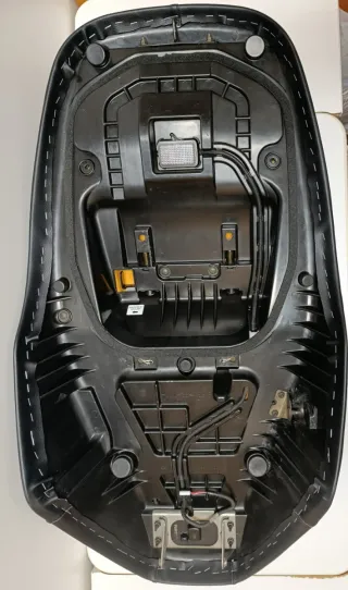 Asiento Suzuki Burgman 650 Executive