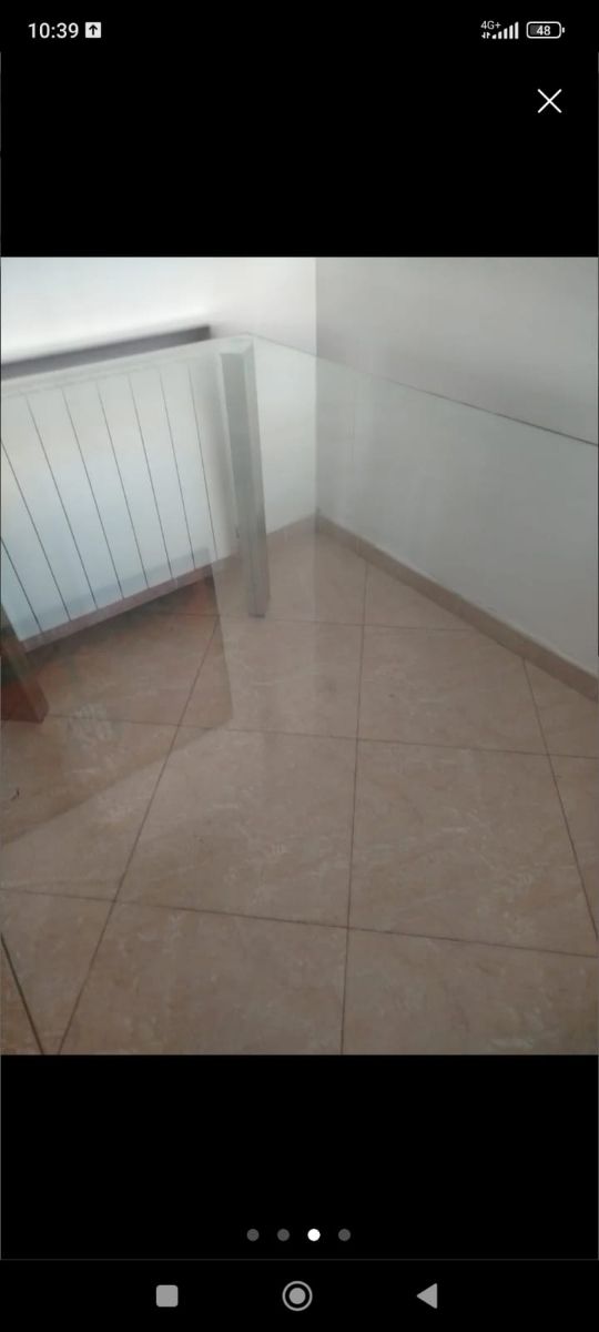 Mesa comedor cristal y sillas