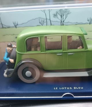 Figura Tintin y el loto azul 