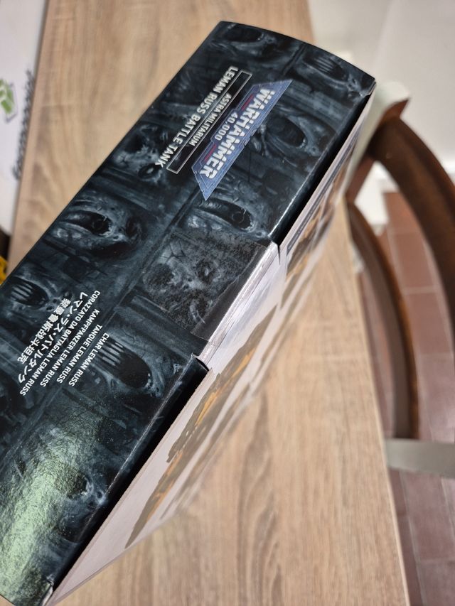 Warhammer 40k- Leman Russ Battle Tank 