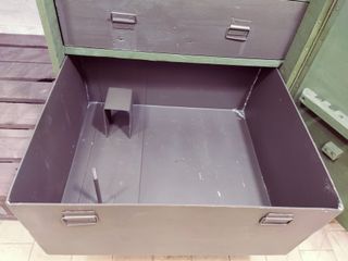 Banco de trabajo militar portátil, industrial.